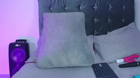 anto ford02 online show from July 29, 1:38 am
