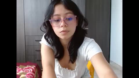 ANTONELLA online show from October 20, 2:53 pm