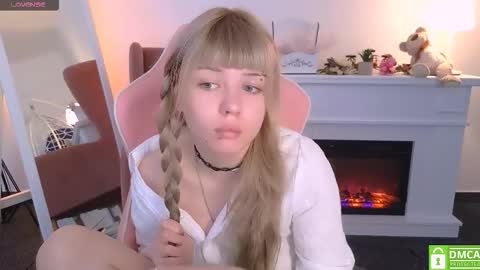 antonia_ferrero online show from October 9, 8:07 am