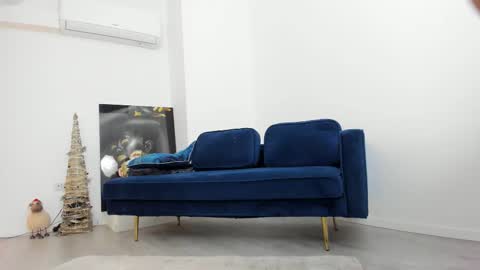 Anya online show from November 27, 5:43 am