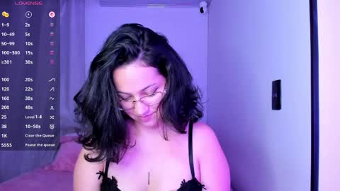 Anyi  Orion and Pyxis online show from March 31, 2:44 am