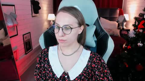 APHEX QUEEN online show from December 11, 1:06 pm