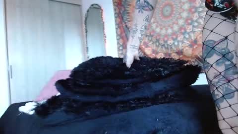 aphrodite__bloom online show from September 9, 10:42 pm