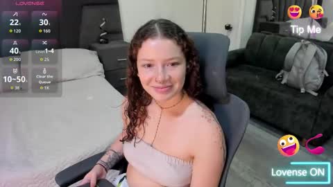 aphrodite online show from September 9, 10:20 pm