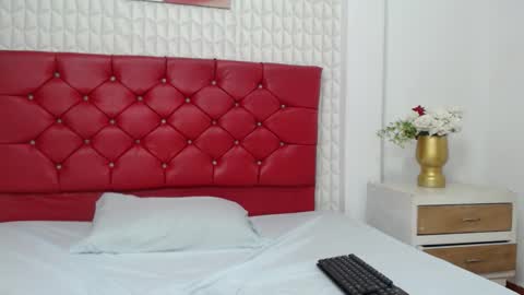 apriil_sweett online show from January 9, 2:54 pm