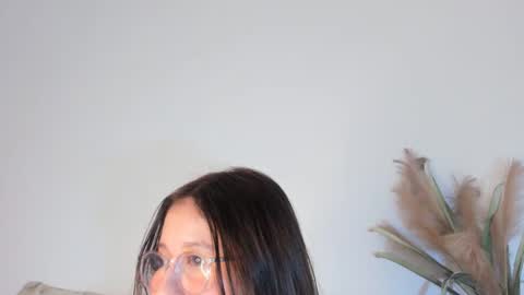 april_angels online show from March 7, 4:33 pm