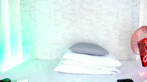 April online show from March 14, 12:06 pm