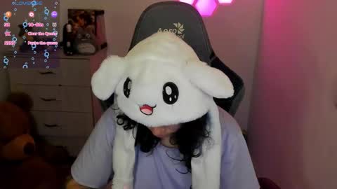 aqua emilly online show from February 27, 12:32 am