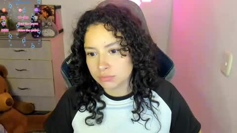 aqua emilly online show from February 28, 10:42 pm