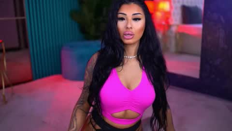 arabellaposh online show from January 17, 6:10 am