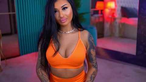 arabellaposh online show from January 18, 6:10 am