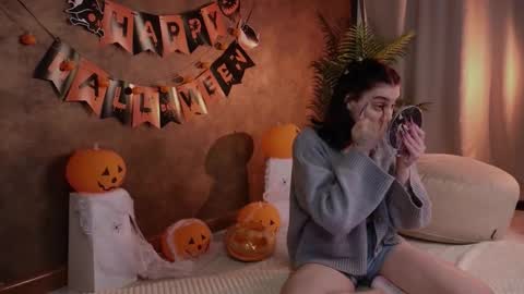 arcanedoll online show from October 26, 5:14 am