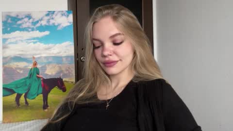 Amelia online show from December 3, 8:17 am