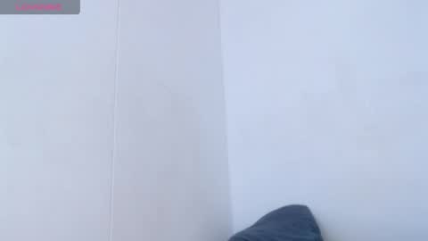 AriaBronw online show from April 15, 2:39 pm