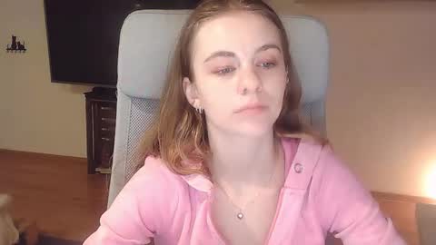 AriaCreazy online show from October 28, 9:19 pm