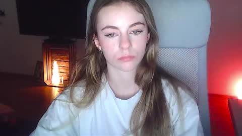 AriaCreazy online show from January 12, 9:20 pm