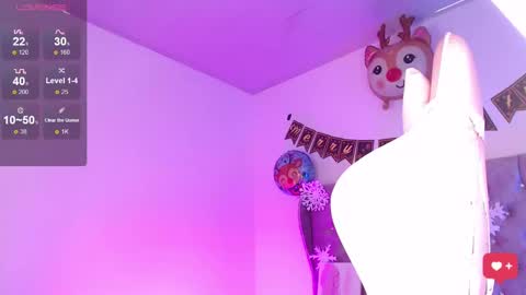 Ari online show from December 17, 2:33 pm