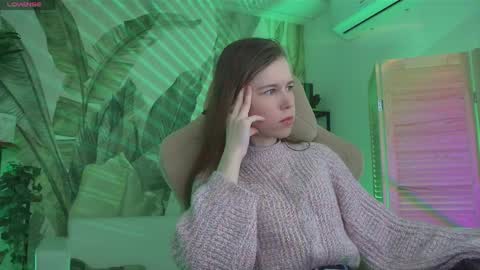 Aria online show from April 2, 8:45 am