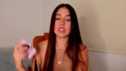 Snapshot of ariamontgomeryyy chatting on February 2, 2:59 am Aria Montgomery online show from February 2, 2:59 am