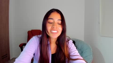 Snapshot of ariamontgomeryyy chatting on March 11, 12:33 am Aria Montgomery online show from March 11, 12:33 am