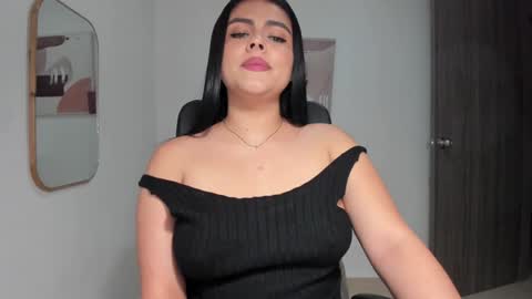  Ariana Vega  IG arivegax1  TW arivegax1 online show from January 26, 3:48 am