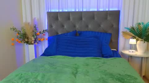 Ariana online show from March 1, 11:59 pm