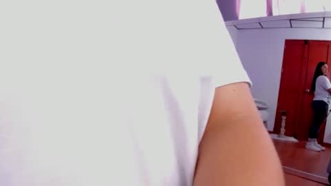  ariana  online show from February 6, 4:58 pm