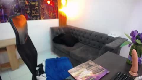 ariana_toro online show from October 2, 3:17 pm