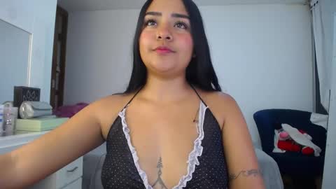 Snapshot of ariel_princess02 chatting on September 20, 2:21 am daniella online show from September 20, 2:21 am