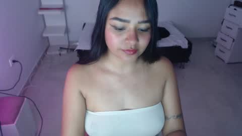 Snapshot of ariel_princess02 chatting on January 11, 2:30 am daniella online show from January 11, 2:30 am