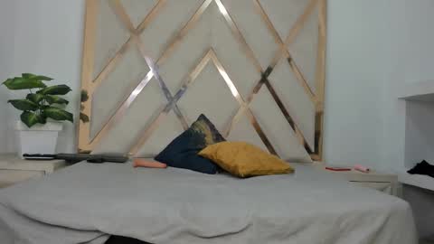 arielasm online show from October 5, 1:16 pm