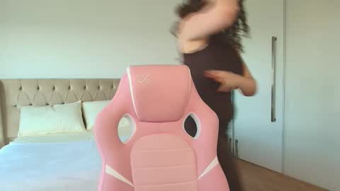 Ariella GTM3  Tue Wed Thu Fri Sat  0400 am-1030pm online show from February 15, 7:24 pm