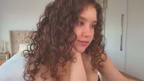 Ariella GTM3  Tue Wed Thu Fri Sat  0400 am-1030pm online show from February 22, 7:15 pm