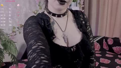 Dee online show from March 25, 5:22 am