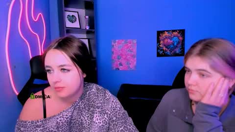 arielmell online show from February 23, 12:15 pm