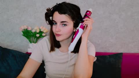 Snapshot of arielstonks_lovee chatting on September 17, 3:48 am arielstonks_lovee online show from September 17, 3:48 am