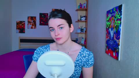 Snapshot of arielstonks_lovee chatting on February 3, 4:57 am arielstonks_lovee online show from February 3, 4:57 am