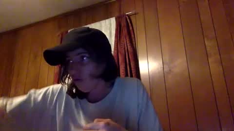 Snapshot of arielwyld chatting on October 8, 12:59 am ariel colin when hes here online show from October 8, 12:59 am