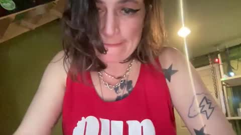 ariel  colin when hes here online show from January 18, 3:30 pm