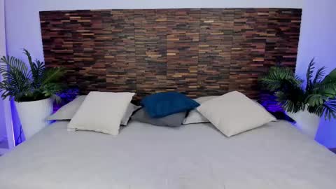 ARIANNA online show from November 13, 2:49 pm