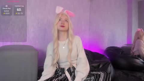 Ariel online show from November 11, 12:24 pm