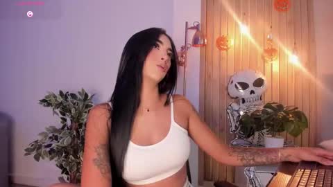 Ari Robert online show from October 22, 4:06 am