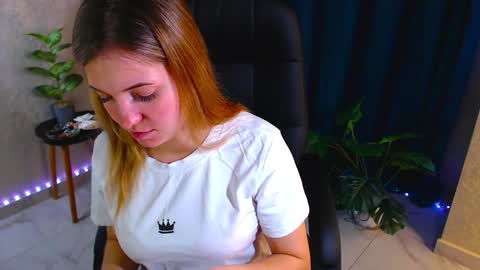 Arlana online show from October 26, 7:48 am