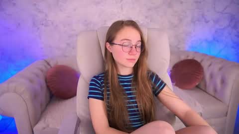 arrinawair online show from October 22, 7:46 am