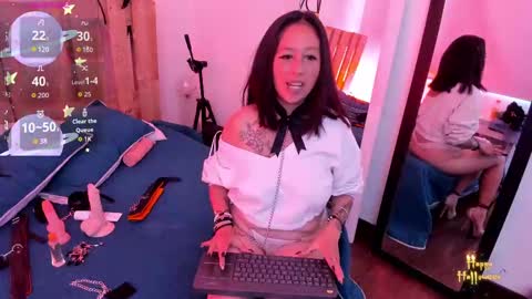 artemisa_adkins online show from October 16, 8:55 pm