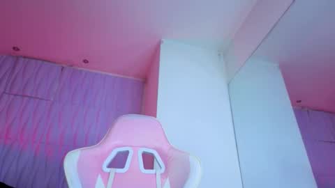 artemisa_leon online show from February 9, 3:42 am