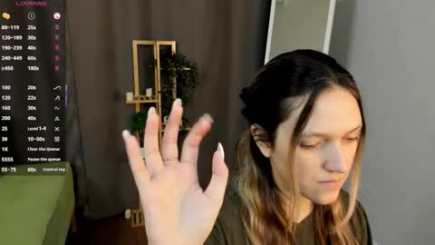 Sara online show from October 10, 8:03 pm