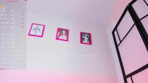 MIA OF artmiajoy online show from February 19, 11:43 am