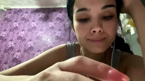 Amina online show from January 13, 6:23 pm