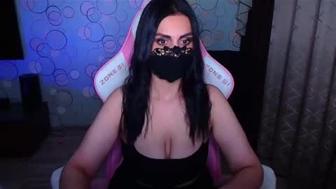   Yasmina   online show from November 5, 6:29 am